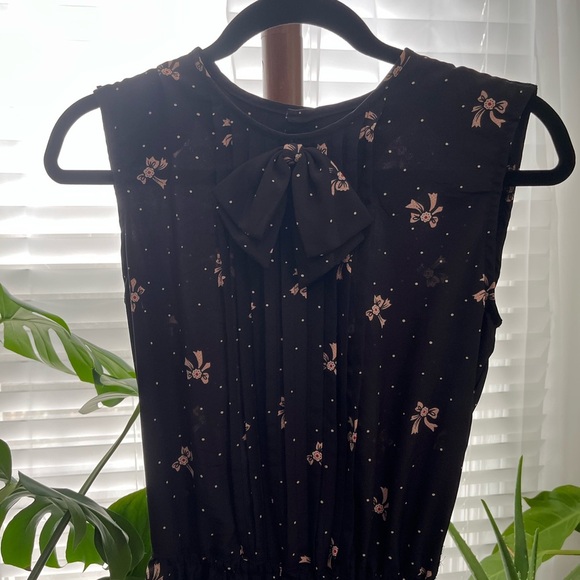 Vintage inspired Abbey  Road dress- black, bows, size small - Picture 2 of 8